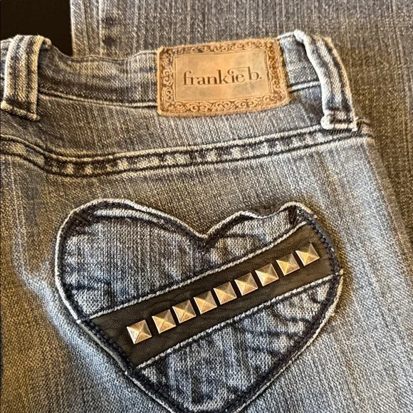 Frankie B. Denim Straight Leg Jeans with Studded Heart - Picture 7 of 16